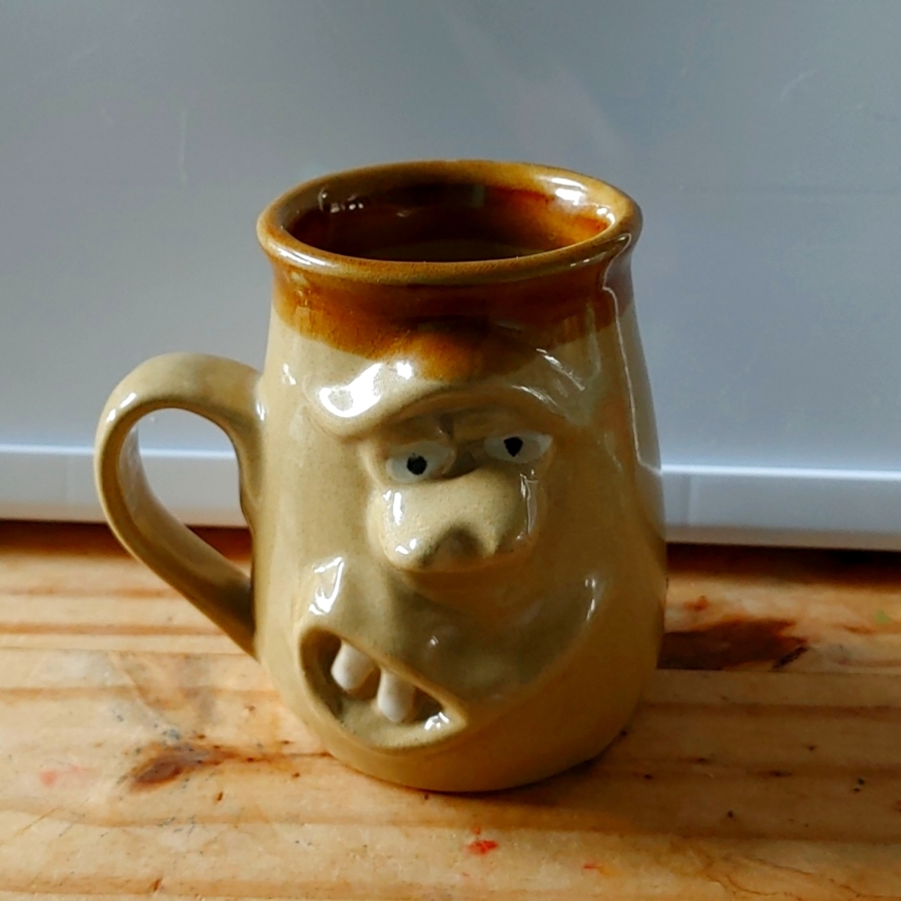 Novelty mug